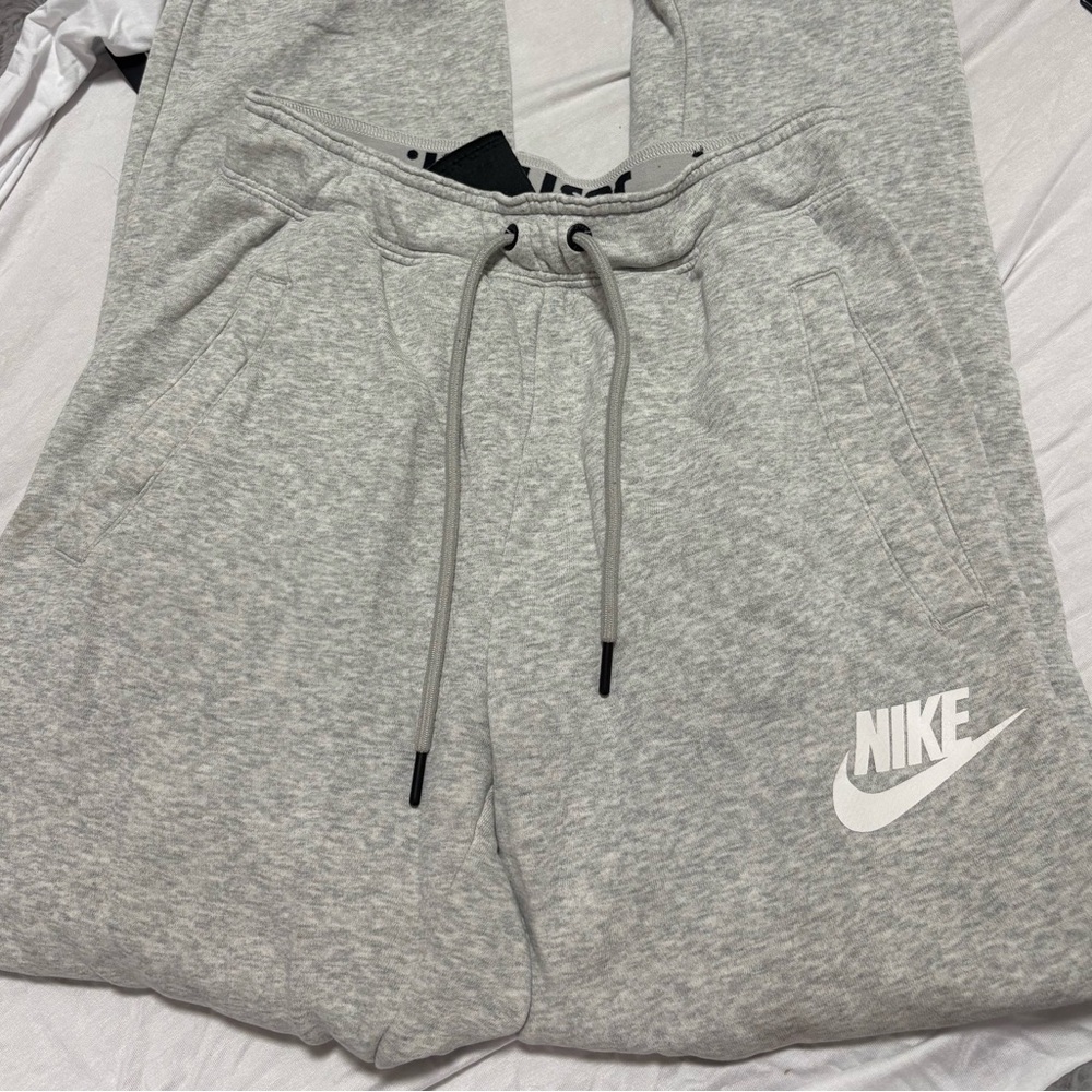 Nike Heather Gray Joggers